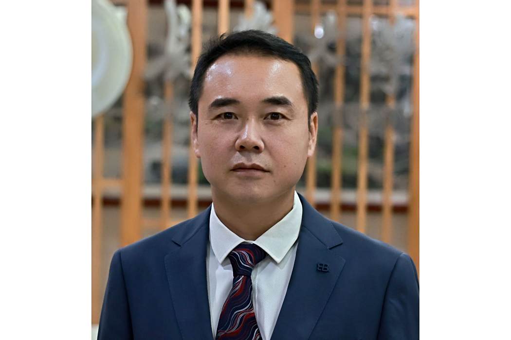 石松(長安大學黨委委員、常委、組織部部長) 石松(長安大學黨委委員、常委、組織部部長)