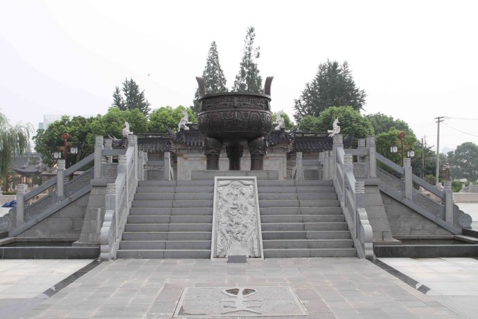 梅村泰伯廟