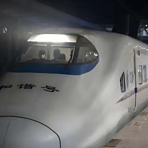 夜間高鐵 夜間高鐵