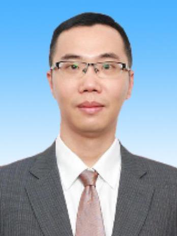 陳曉華(江門市新會區政府投資工程建設管理中心主任) 陳曉華(江門市新會區政府投資工程建設管理中心主任)