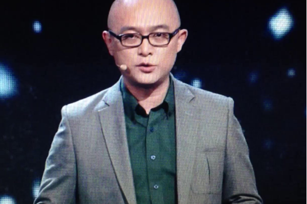 主持人孟非 主持人孟非
