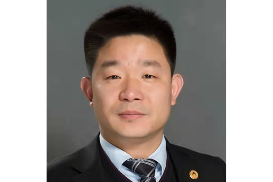 謝鵬(多喜愛獨立董事) 謝鵬(多喜愛獨立董事)