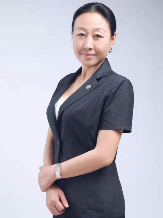 何桂玲(中國內地影視女演員) 何桂玲(中國內地影視女演員)