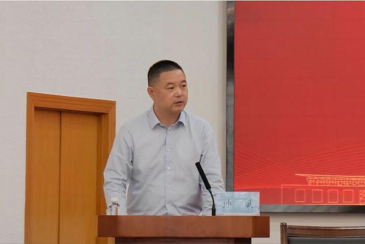 孫斌(浙江萬里學院黨委委員、紀委委員、紀委書記) 孫斌(浙江萬里學院黨委委員、紀委委員、紀委書記)