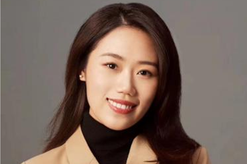 張曉麗(CCTV6電影頻道主持人) 張曉麗(CCTV6電影頻道主持人)