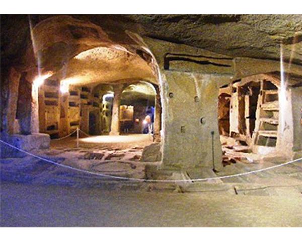 羅馬地下墓穴