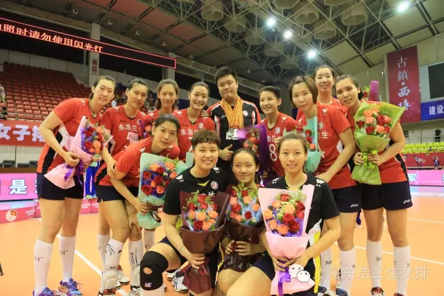 上海女排獲得2016年全國女排冠軍賽亞軍2