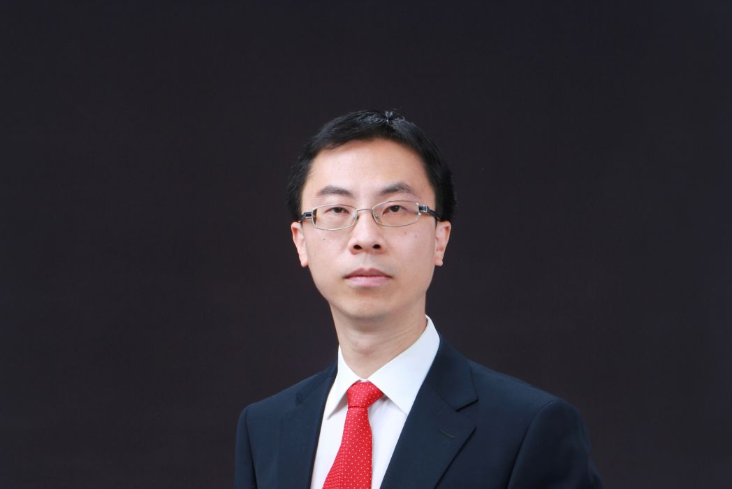 盧偉(中國巨觀經濟研究院國土開發與地區經濟研究所區域開放室主任、研究員) 盧偉(中國巨觀經濟研究院國土開發與地區經濟研究所區域開放室主任、研究員)