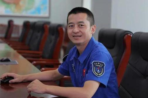 樊晶(西昌衛星發射中心技術部氣象系統工程師) 樊晶(西昌衛星發射中心技術部氣象系統工程師)