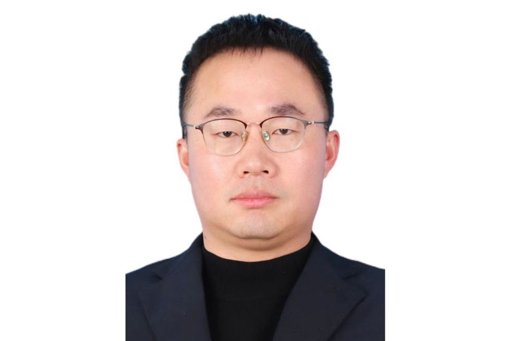 羅鑫(貴州省安順供電局電力調度控制中心主網調控班副班長) 羅鑫(貴州省安順供電局電力調度控制中心主網調控班副班長)