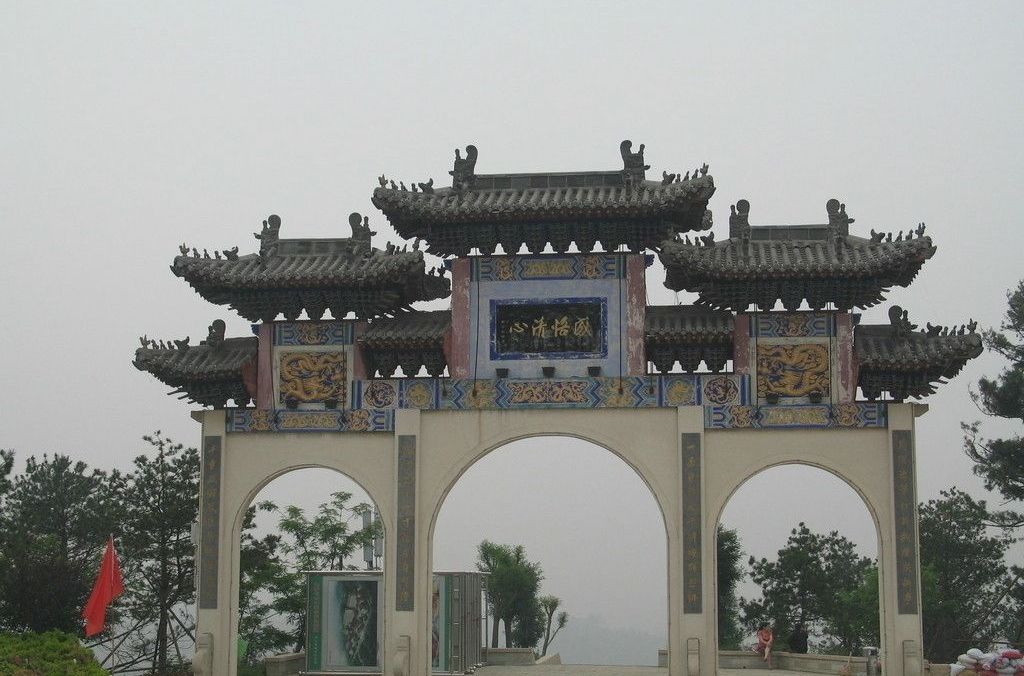 白馬門 白馬門