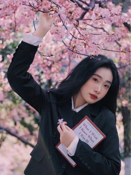林芷卉 林芷卉
