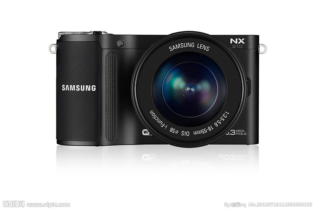 三星 NX210