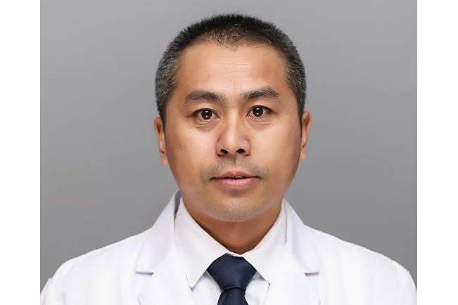 陳士林(鞍山市中心醫院消化內科副主任、主任醫師) 陳士林(鞍山市中心醫院消化內科副主任、主任醫師)