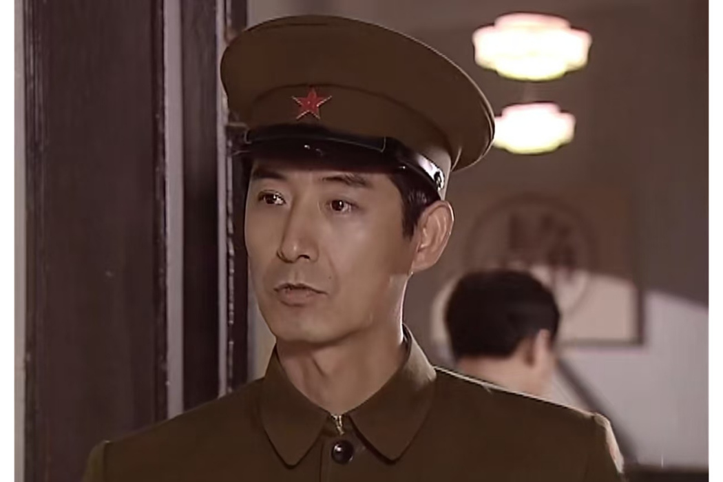 杜康(諜戰劇《江城令》中的角色) 杜康(諜戰劇《江城令》中的角色)