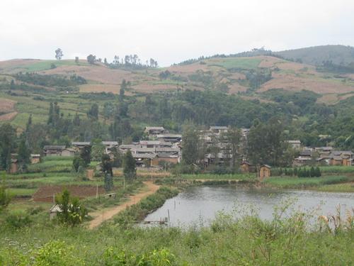 碑亭村(雲南省彌勒縣巡檢司鎮鐘山村委會行政村) 碑亭村(雲南省彌勒縣巡檢司鎮鐘山村委會行政村)