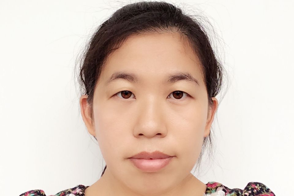 張占霞 張占霞