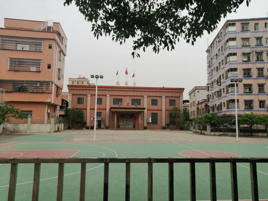 廟二村(廣東省東莞市石排鎮下轄村) 廟二村(廣東省東莞市石排鎮下轄村)