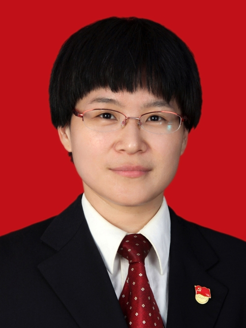 黃玲英 黃玲英