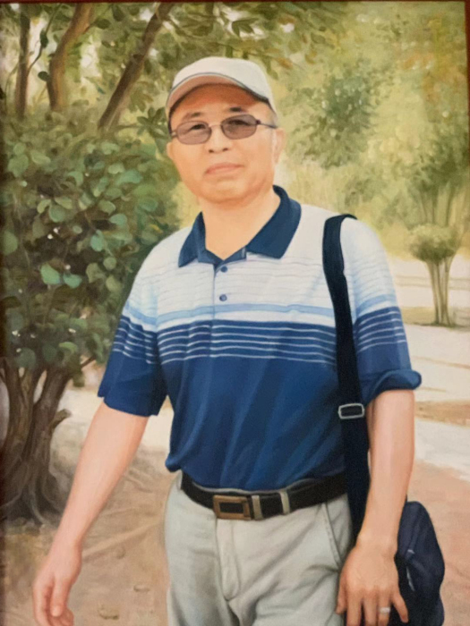 何基富 何基富