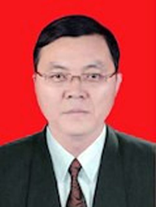 杜建中(山西省晉中市祁縣縣委副書記,政府黨組書記、縣長) 杜建中(山西省晉中市祁縣縣委副書記,政府黨組書記、縣長)
