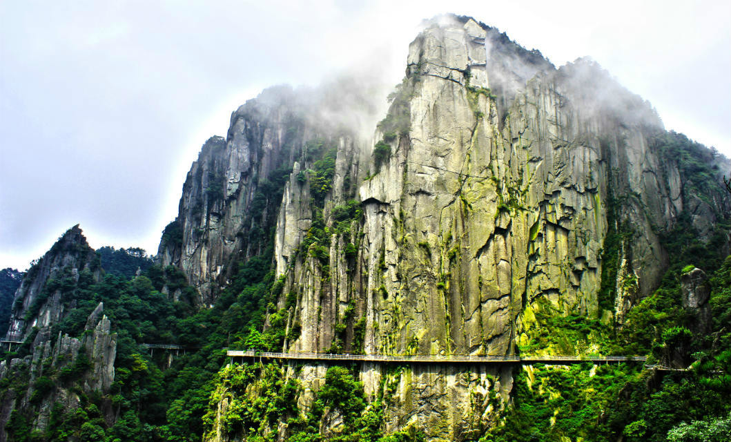 石筍峰