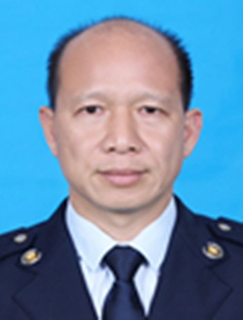 張遠輝(國家稅務總局五華縣稅務局總經濟師) 張遠輝(國家稅務總局五華縣稅務局總經濟師)