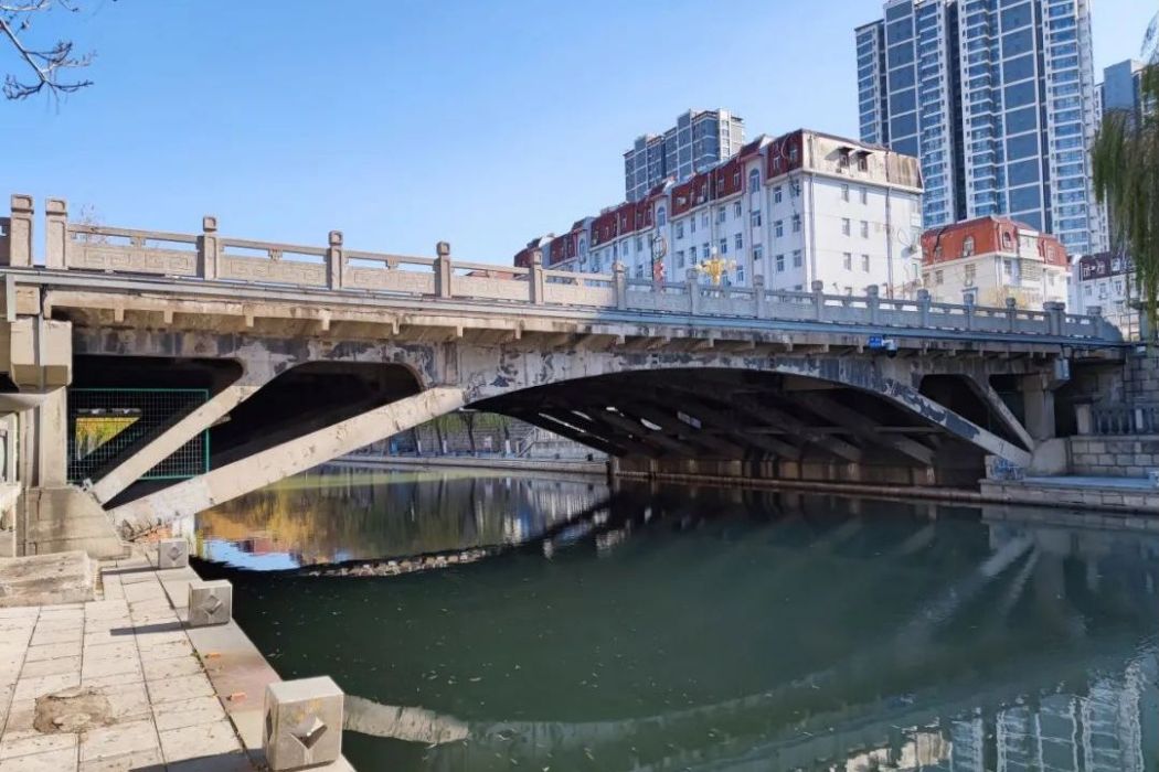 草橋(山東濟寧古運河上的橋樑)