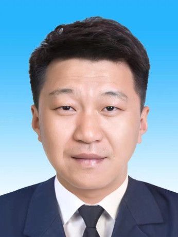 劉博(內蒙古圖博勒國家森林公園管理局副局長) 劉博(內蒙古圖博勒國家森林公園管理局副局長)