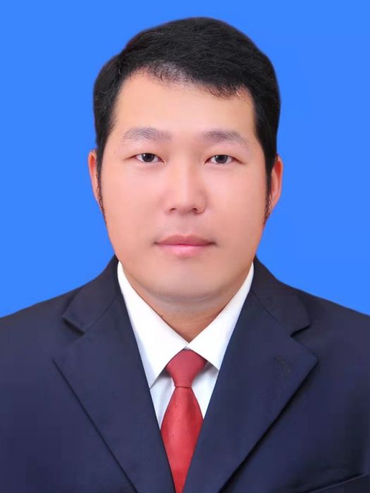 葉林(浙江省臨海市桃渚鎮黨委副書記、鎮長) 葉林(浙江省臨海市桃渚鎮黨委副書記、鎮長)