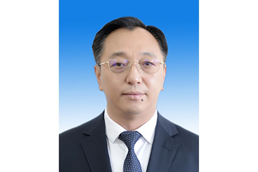 方勇(吉林省遼源市東豐縣副縣長、黨組成員) 方勇(吉林省遼源市東豐縣副縣長、黨組成員)