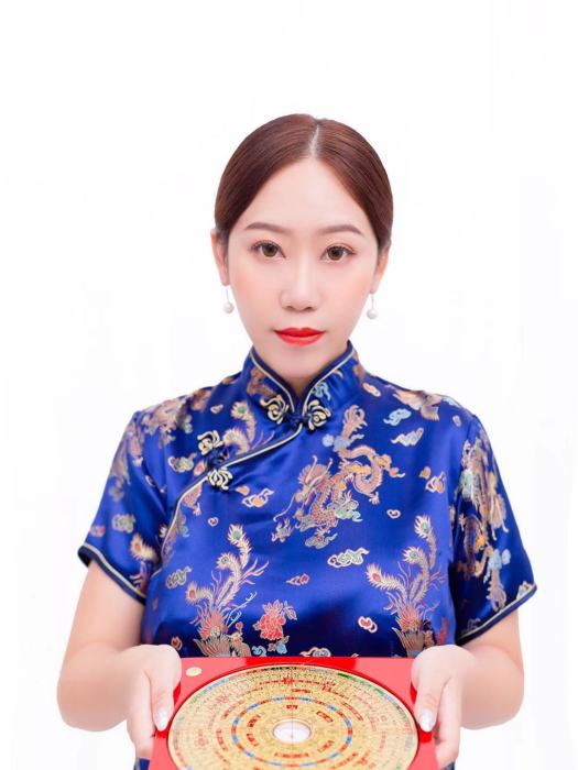 李紫君(廣州市寶森裝修設計有限公司顧問) 李紫君(廣州市寶森裝修設計有限公司顧問)
