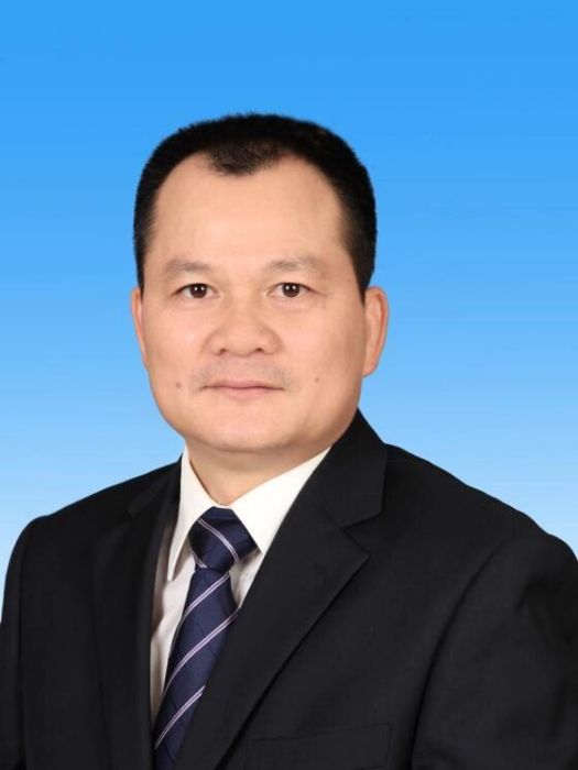 覃天衛 覃天衛