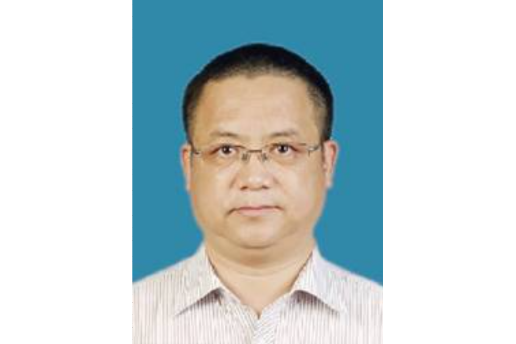 張俊明(青島市第十七屆人大代表,黃島區政協委員) 張俊明(青島市第十七屆人大代表,黃島區政協委員)