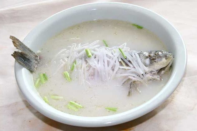 蓮子鯽魚湯 蓮子鯽魚湯