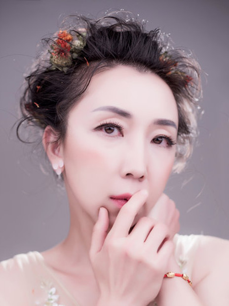曾艷(中國演員) 曾艷(中國演員)