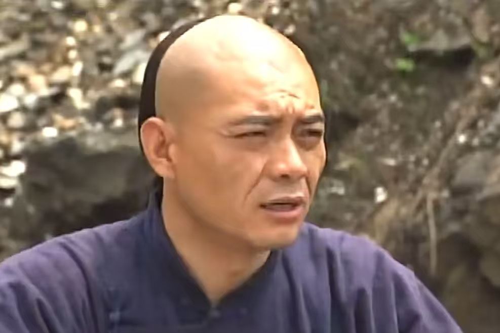 韓邊外(年代傳奇劇《關東金王》中的角色) 韓邊外(年代傳奇劇《關東金王》中的角色)