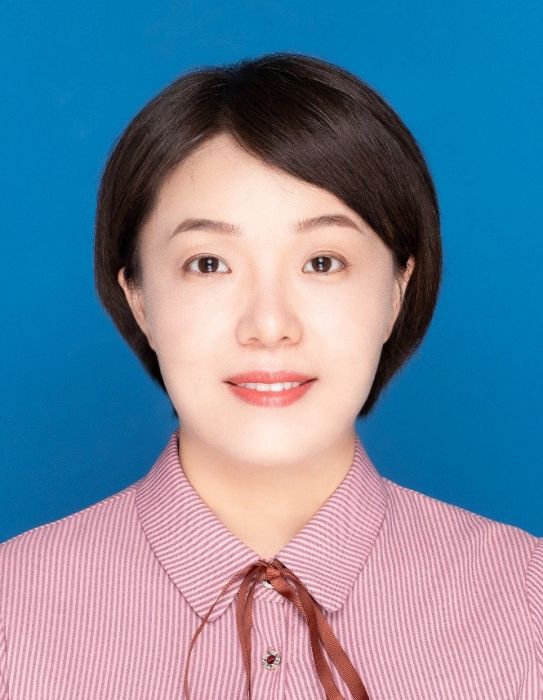 陳春霞(揚州大學電氣與能源動力工程學院黨委副書記) 陳春霞(揚州大學電氣與能源動力工程學院黨委副書記)