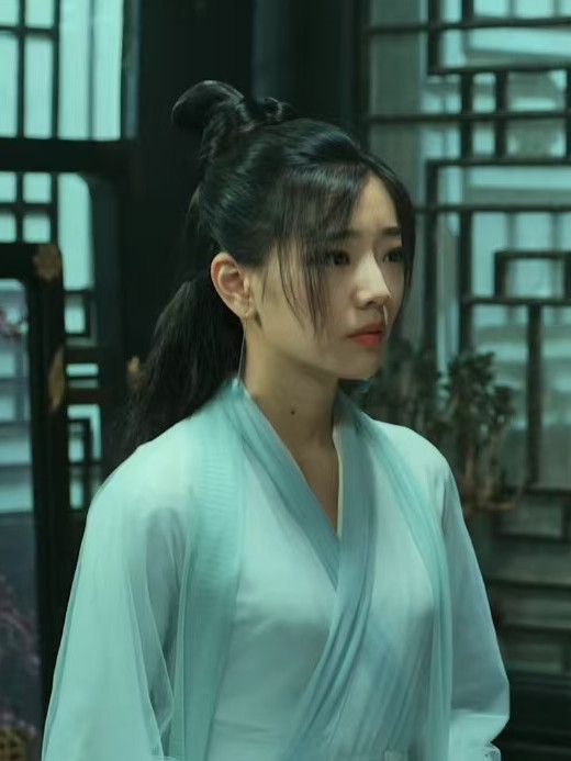 韓秀(電影《鳳樓傳之靈狐傳說》中的女主角) 韓秀(電影《鳳樓傳之靈狐傳說》中的女主角)