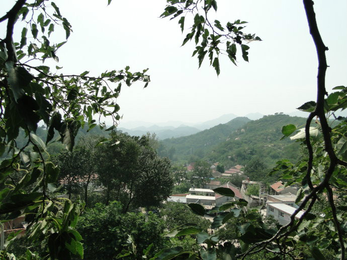 霹破石村