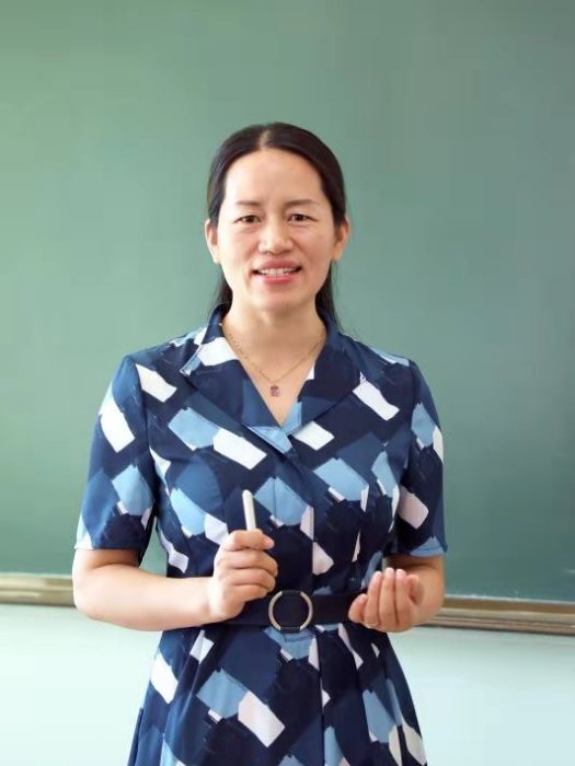姜愛華 姜愛華