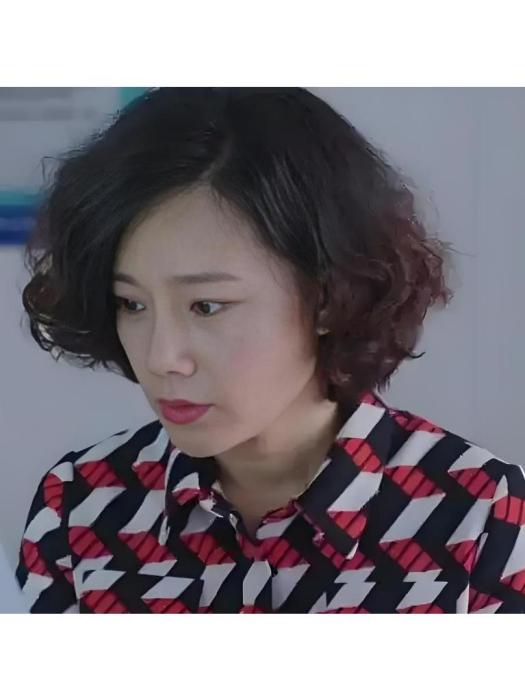 權芳(現代都市劇《老爸當家》中的女配角) 權芳(現代都市劇《老爸當家》中的女配角)