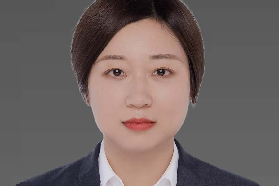 陳荃(南京路燈工程建設有限責任公司設計中心主任) 陳荃(南京路燈工程建設有限責任公司設計中心主任)