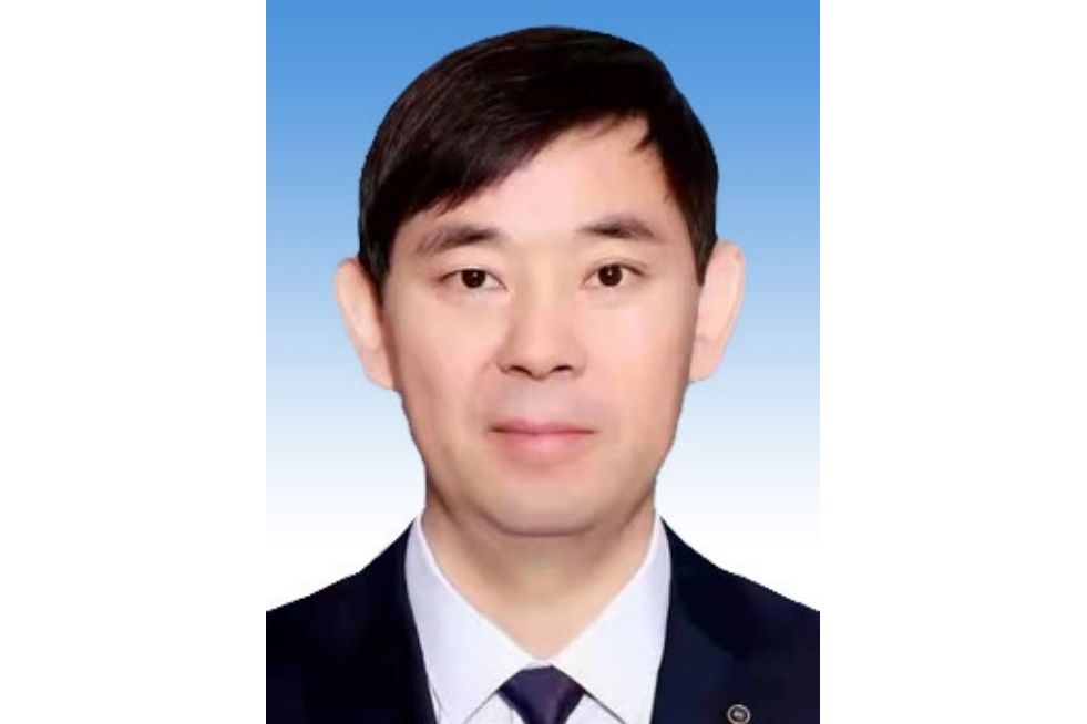 馬寧(山東省煙臺市芝罘區政府副區長,煙臺市公安局芝罘分局黨委書記、局長) 馬寧(山東省煙臺市芝罘區政府副區長,煙臺市公安局芝罘分局黨委書記、局長)