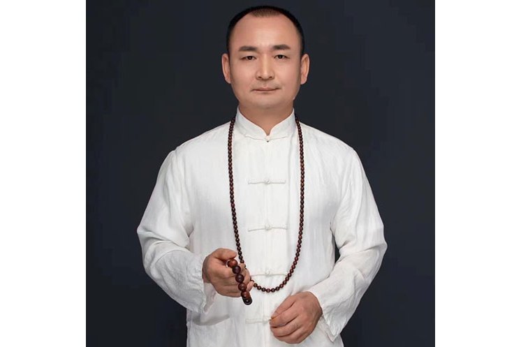 方雄(易道文化易醫國學院院長) 方雄(易道文化易醫國學院院長)