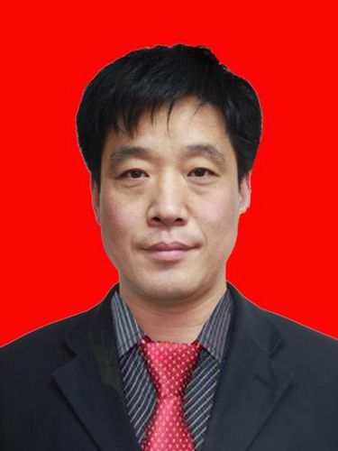 楊曉東(陝西省西安市臨潼區新豐街道黨工委書記、新豐工業園區管委會主任) 楊曉東(陝西省西安市臨潼區新豐街道黨工委書記、新豐工業園區管委會主任)