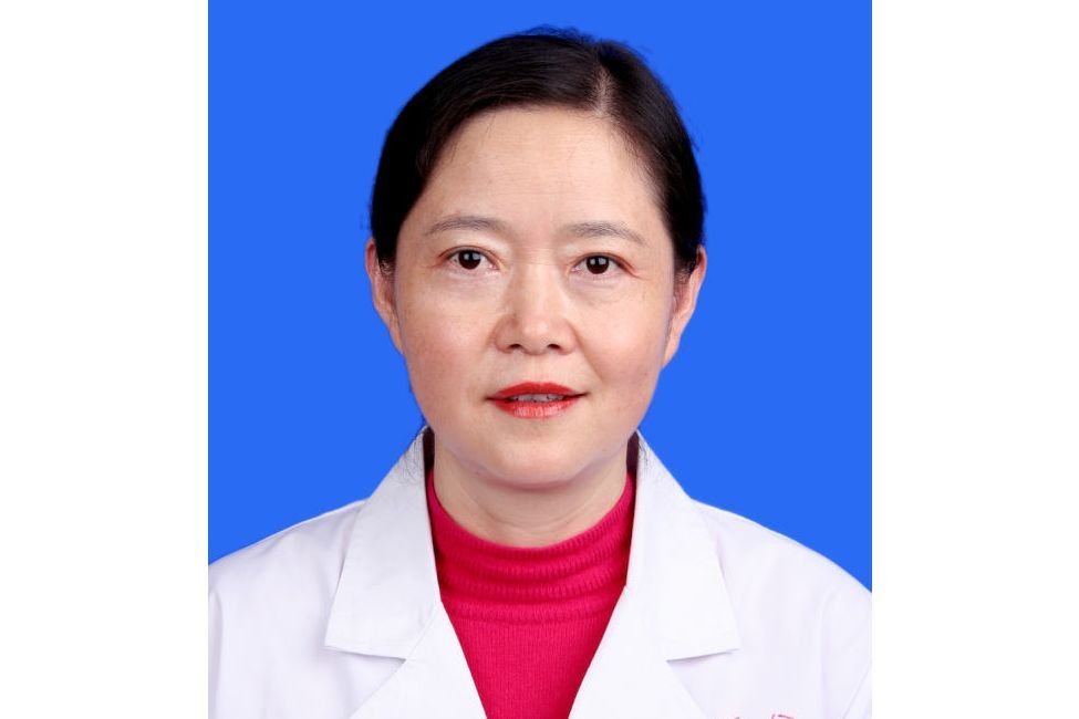 周家璇(雲南省中醫醫院耳鼻喉科主任醫師) 周家璇(雲南省中醫醫院耳鼻喉科主任醫師)