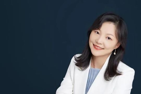 嚴莉(閩侯縣實驗中學團委書記、福州市心理健康學科骨幹教師、福州市未成年人心理健康輔導站諮詢師) 嚴莉(閩侯縣實驗中學團委書記、福州市心理健康學科骨幹教師、福州市未成年人心理健康輔導站諮詢師)
