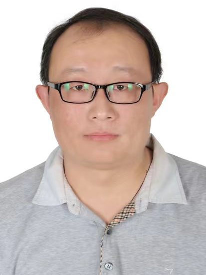 王曙光(山東省棗莊市嶧城區文化和旅遊局黨組成員、副局長) 王曙光(山東省棗莊市嶧城區文化和旅遊局黨組成員、副局長)