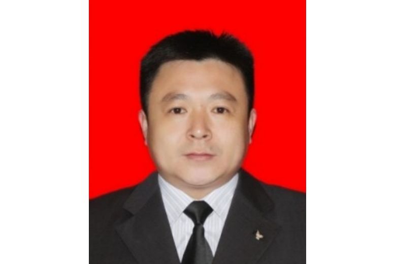 謝長虹(阜陽市潁州區鼓樓街道人大工委主任) 謝長虹(阜陽市潁州區鼓樓街道人大工委主任)